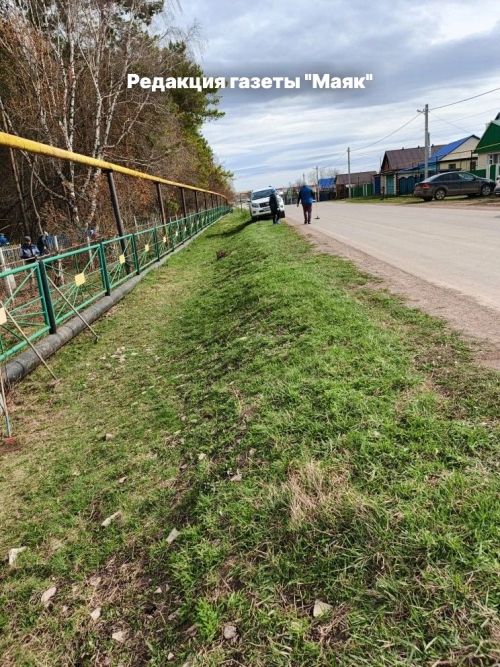 В Алькеево на субботник вышли все – от мала до велика