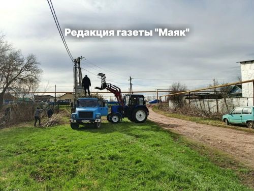 В Алькеево на субботник вышли все – от мала до велика