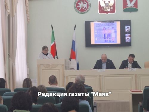 Сотрудникам швейной фабрики рассказали о здоровье на рабочем месте