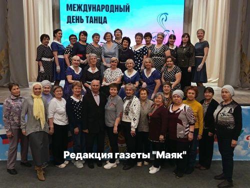 Учиться никогда не поздно: в Актюбинском завершились курсы для старшего поколения