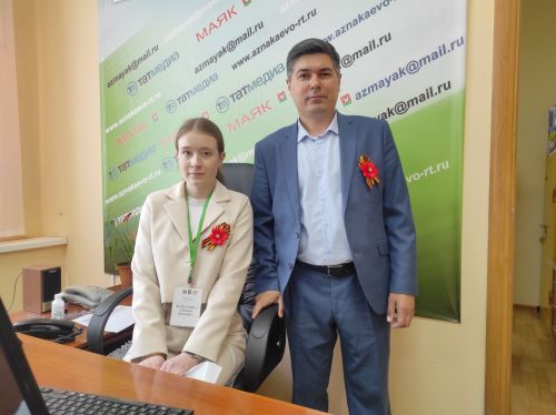 Десятиклассница Эльвина Шайдуллина на один день стала частью команды «Маяка»