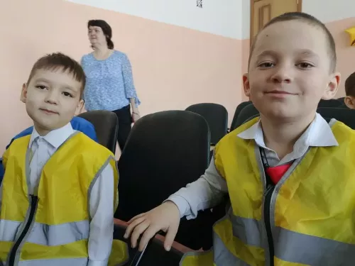 Автомультландия пришла в школу