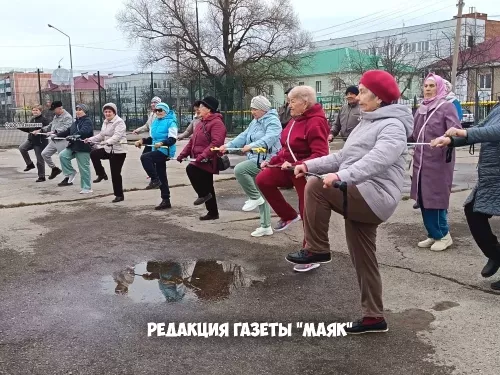 Азнакаевские ветераны отметили День здоровья