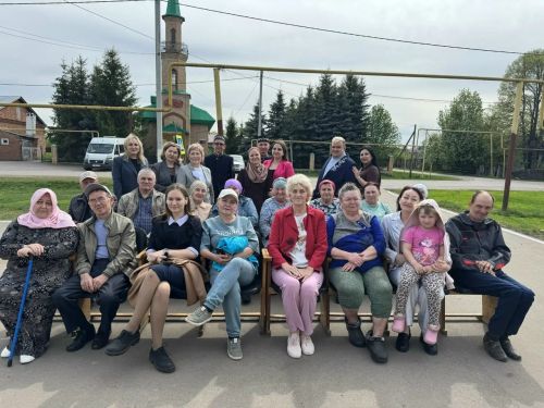 15 мая агитбригада «Юлдаш» при Доме культуры порадовала жителей двух сел, Суюндука и Буляка, выездным концертом.