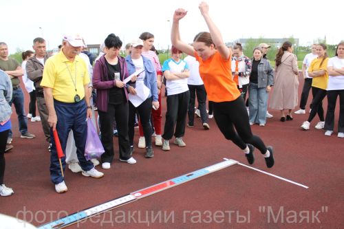 Старт сызыгында – Азнакай укытучылары!