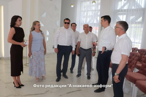Азнакайда  Мәдәни үзәктә “Татнефть” төркеме хезмәт коллективлары конференциясе узды