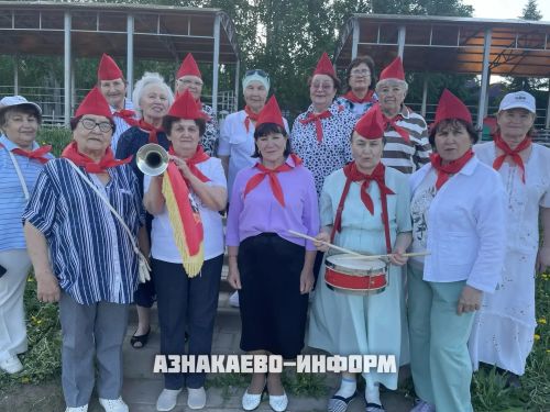 Активисты совета ветеранов Азнакаево отметили День пионерии