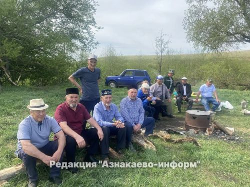 Сәпәй авылында көтүчеләрне данладылар
