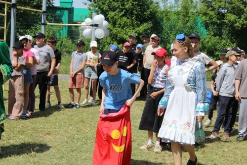 Завершаем учебный год весело: для учащихся школы с ОВЗ провели малый Сабантуй