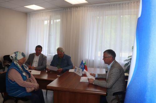 Людей волнует многое