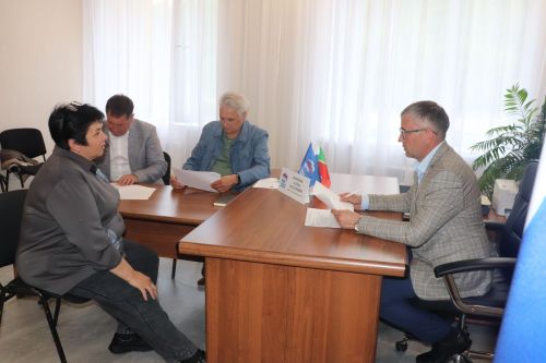 Людей волнует многое