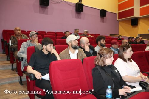 Помощь иностранным гражданам: в Азнакаево прошли адаптационные курсы