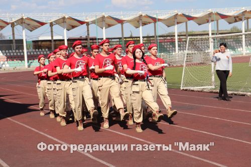 Азнакаевские школьники показали мастерство строевой подготовки