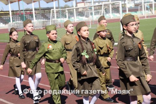 Азнакаевские школьники показали мастерство строевой подготовки