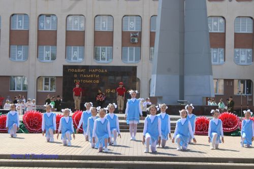В поселке Актюбинский прошло торжественное мероприятие, посвященное 81-й годовщине Великой Победы