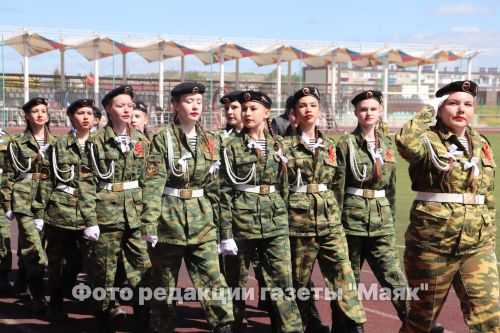 В Азнакаево торжественно отметили День Победы