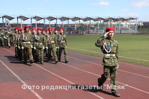 В Азнакаево торжественно отметили День Победы