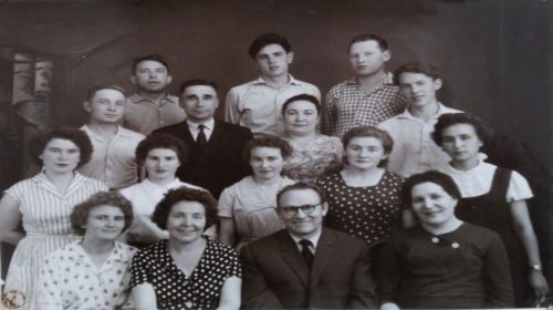 Архив Азнакаево представил выставку документов Касима Еникеева к его 110-летию