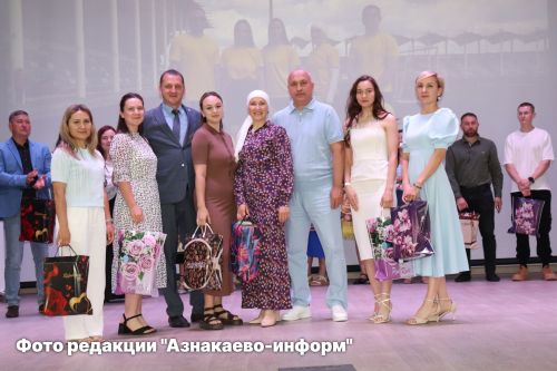 В Азнакаево чествовали медицинских работников