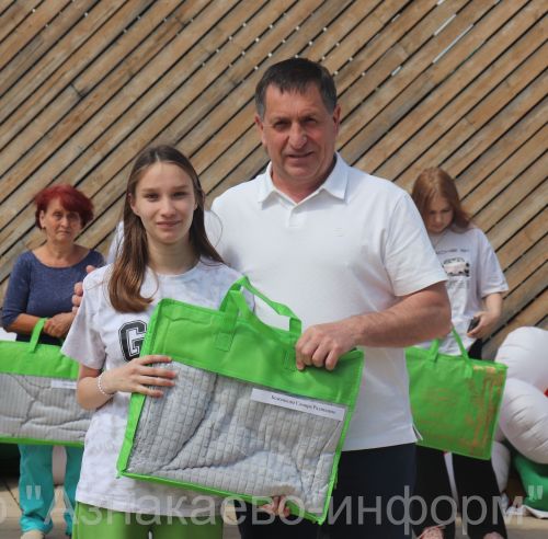В Азнакаево прошел Сабантуй для детей-сирот