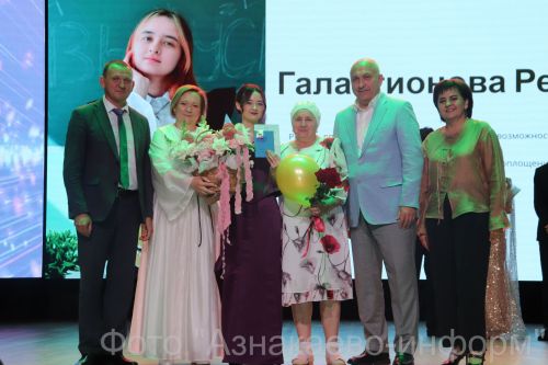 В добрый путь, выпускники!