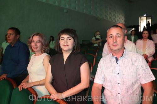 В добрый путь, выпускники!