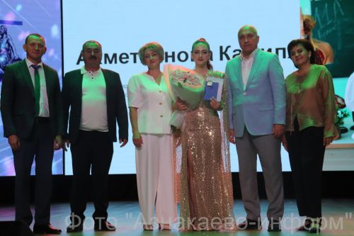 В добрый путь, выпускники!