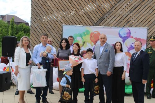 Праздник детства: 1 июня в парке «Тарсус» отметили День защиты детей
