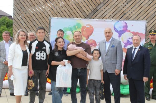 Праздник детства: 1 июня в парке «Тарсус» отметили День защиты детей