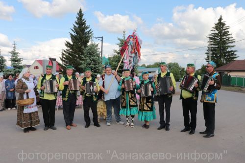 Азнакайда  – сөрән сугу