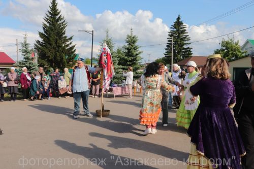 Азнакайда  – сөрән сугу