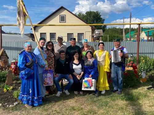 В селе Сапей собрали подарки к Сабантую