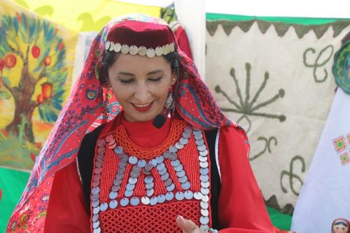 Азнакайда халыклар дуслыгы һәм милли моңнар бәйрәме - Чатыр тау җыены гөрләде