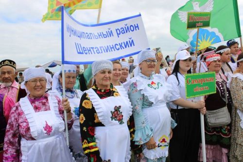 Азнакайда халыклар дуслыгы һәм милли моңнар бәйрәме - Чатыр тау җыены гөрләде