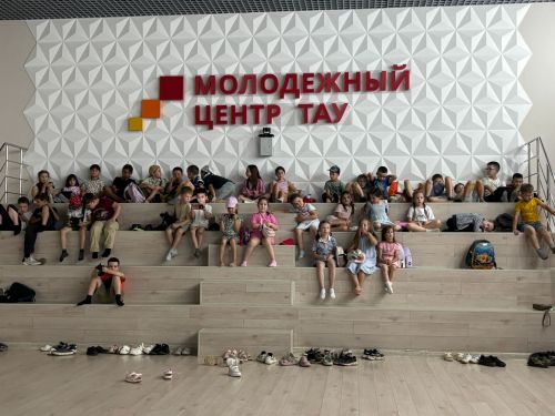 Волшебный киновечер в Молодёжном центре: радость и приключения для ребят из лагеря санатория «Азнакаевский»!