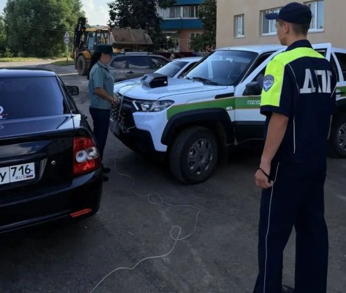 Совместный рейд ГИБДД и экологов в Азнакаевском районе: итоги проверки выхлопов