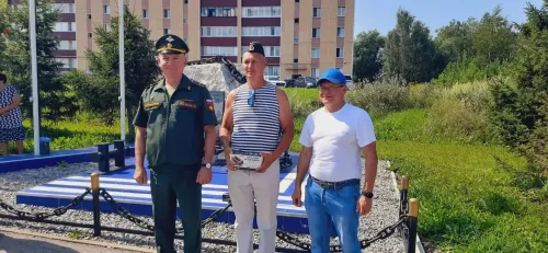 Азнакаевские моряки отметили День Военно-морского флота