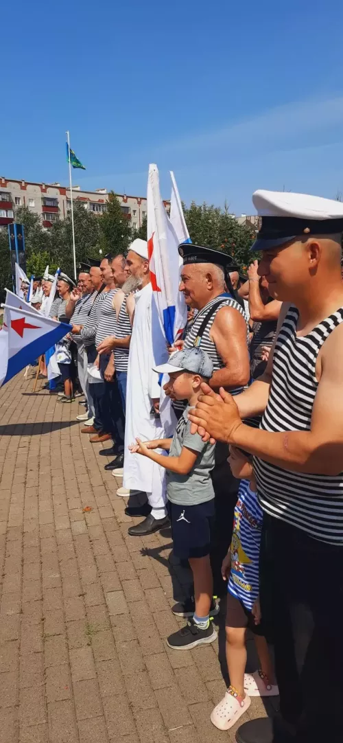 Азнакаевские моряки отметили День Военно-морского флота