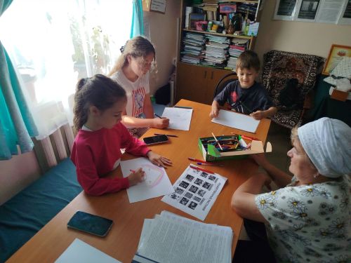 Ирекле авылы балалары җәйге лагерьда ял итә