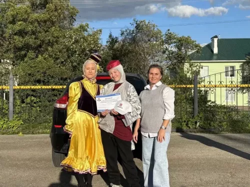 Забег в национальных костюмах: в Азнакаево  День республики отметили спортивно