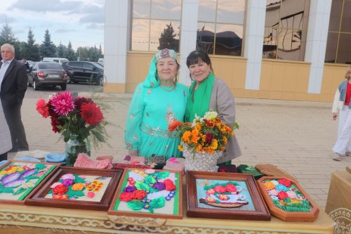Азнакайда “Әбиләр чуагы” бәйрәме узды