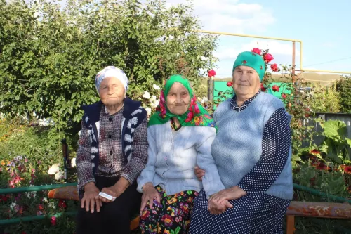 Азнакайда 101 яшьлек Мөхәссәнә апа сайлауда катнашты