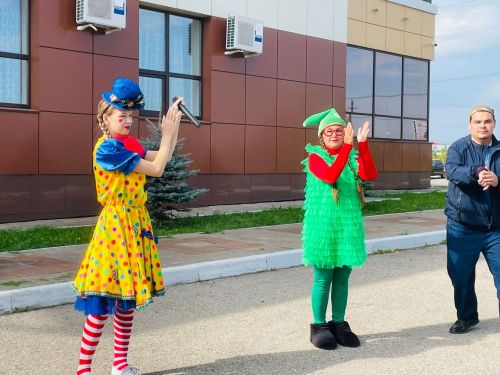 Инклюзивный праздник «Сочная улыбка» прошёл в Культурном центре