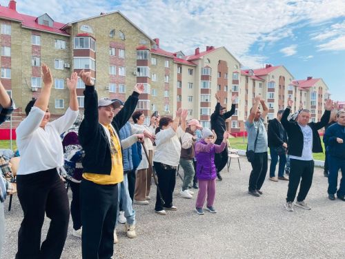 Инклюзивный праздник «Сочная улыбка» прошёл в Культурном центре