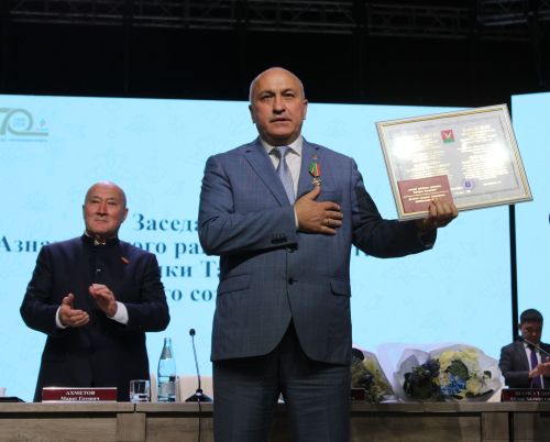 Азнакайда яңа район башлыгы сайланды