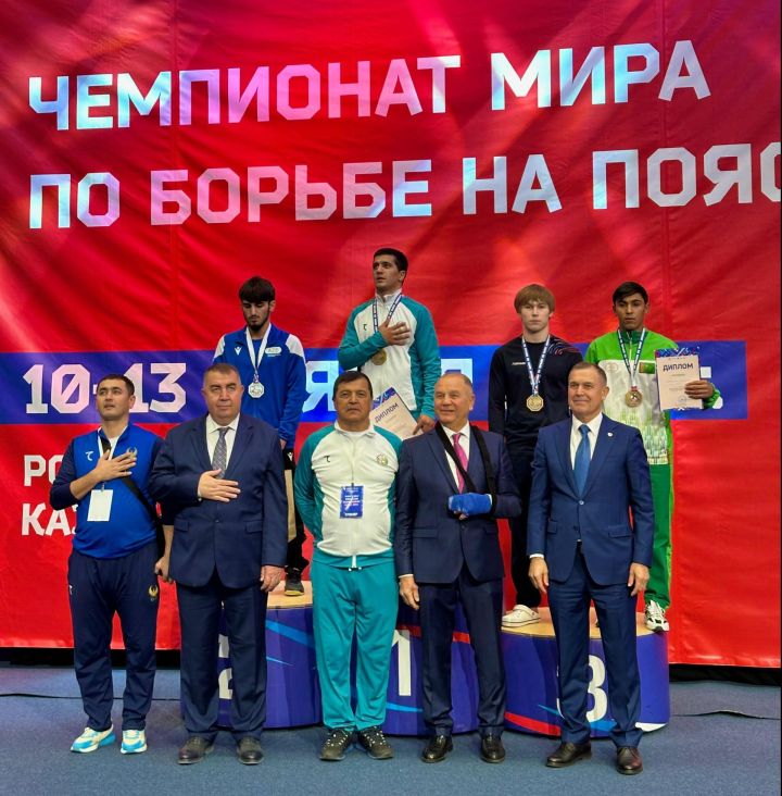 Азнакаевский спортсмен стал призером чемпионата мира по борьбе на поясах