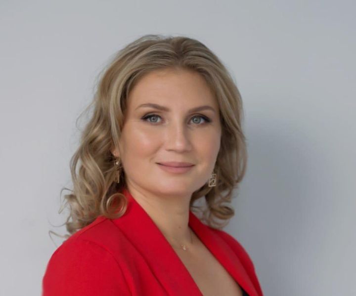 Креативное поздравление ко Дню молодежи от Надежды Радионовой