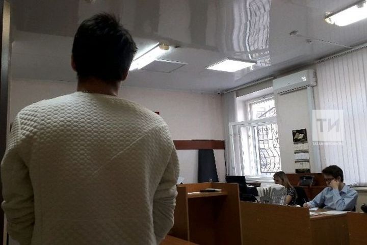 Взяли 8 айфонов в кредит для приятеля: в Казани судят обманувшего товарищей жителя Азнакаево