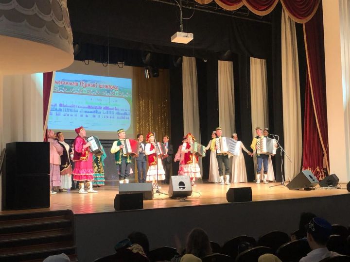 Азнакаевцы достойно представили свою родословную на празднике «Эхо веков в истории семьи - Тарихта без эзлебез» (ФОТО)