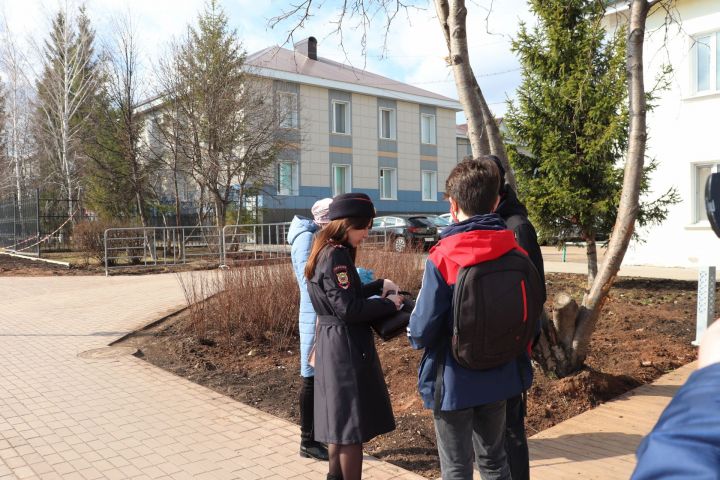 В Азнакаево привлекаются к ответственности родители, чьи дети безнадзорно гуляют на улице